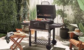 BARBECUES - BBQ's
