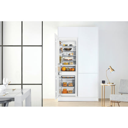 Whirlpool built in fridge freezer - ART 6550 SF1