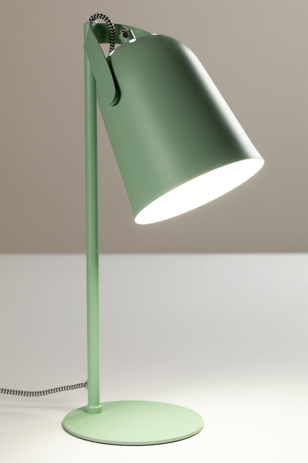 MoMo Table Lamp